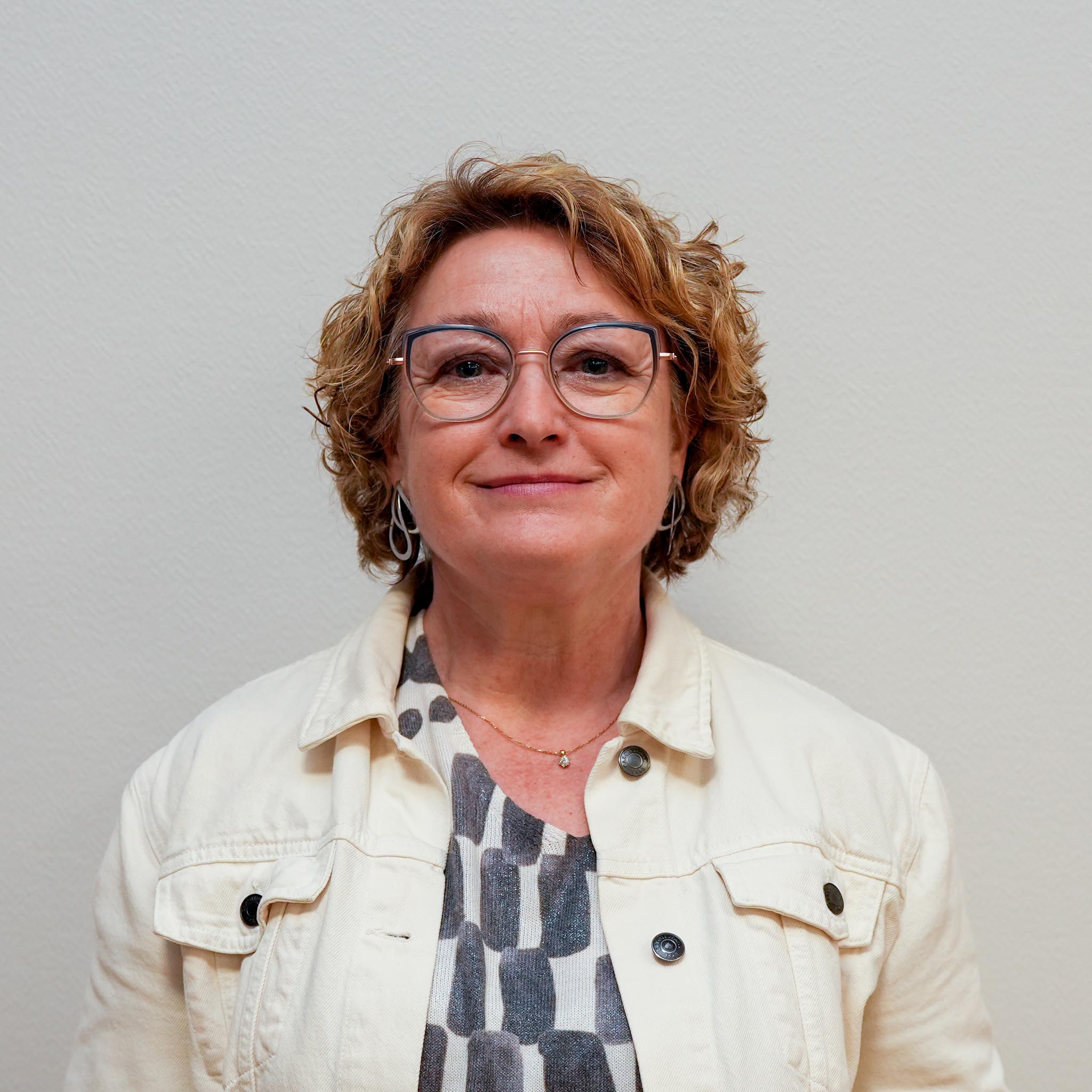 Laurence RAULLINE COCM Maire St-Martin-d'Aubigny